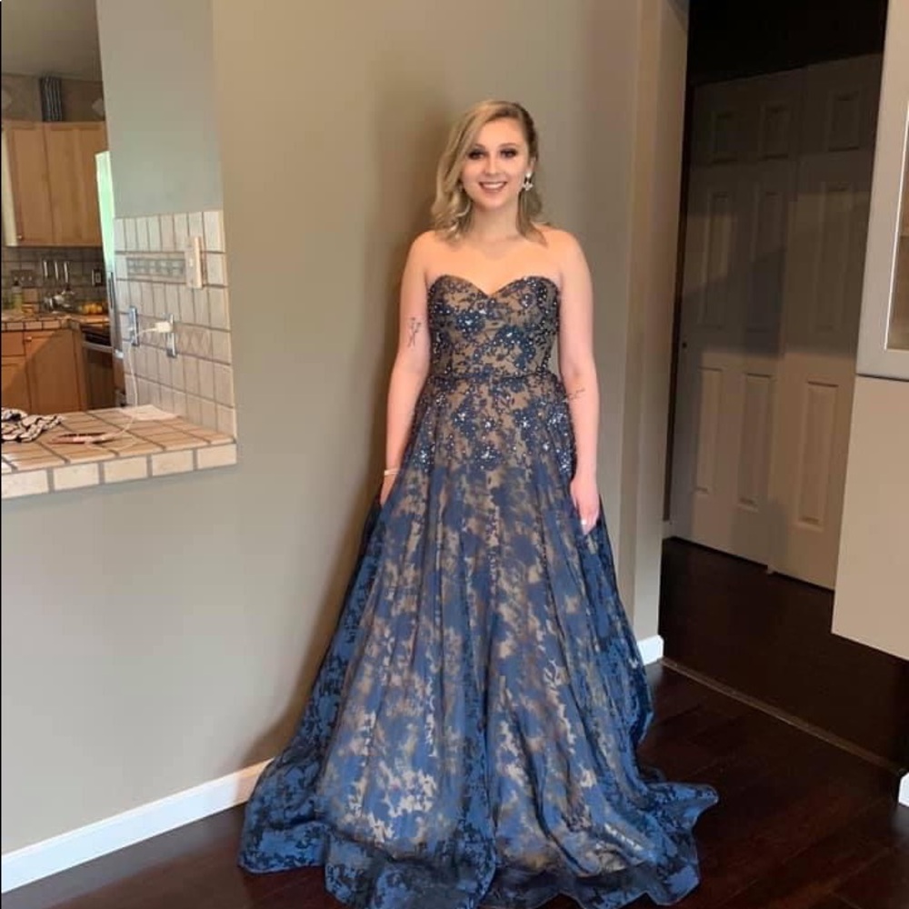Beautiful Navy Blue and Tan Prom Dress Size 6